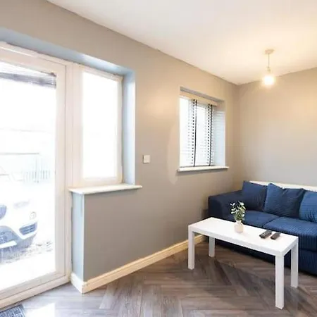 Huge Sleeps 12 Private Parking Pets Ok ليدز